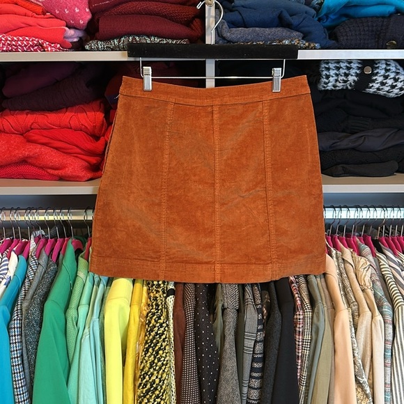 Knox Rose orange corduroy button front skirt size 10 NWOT - Picture 3 of 3